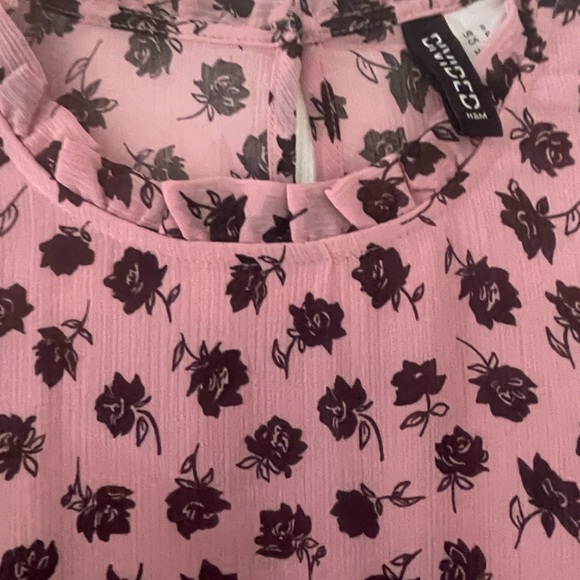 H&M Ruffle Detail Printed Blouse - Picture 4 of 8